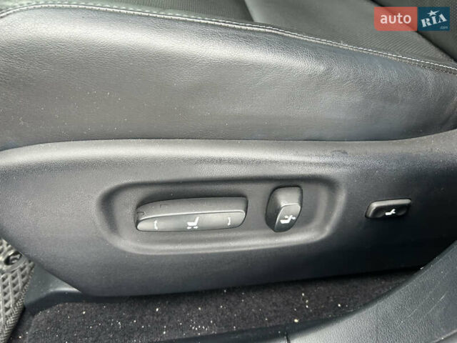 Черный Лексус РХ, объемом двигателя 3.5 л и пробегом 212 тыс. км за 20500 $, фото 13 на Automoto.ua