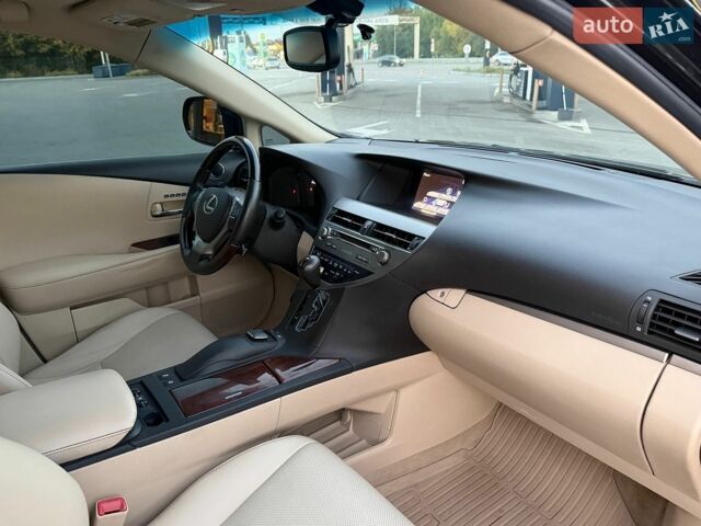 Черный Лексус РХ, объемом двигателя 3.46 л и пробегом 147 тыс. км за 18900 $, фото 19 на Automoto.ua