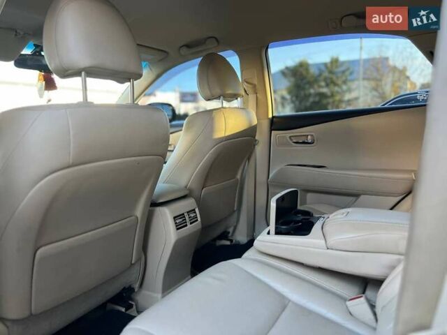 Черный Лексус РХ, объемом двигателя 2.67 л и пробегом 178 тыс. км за 18500 $, фото 14 на Automoto.ua