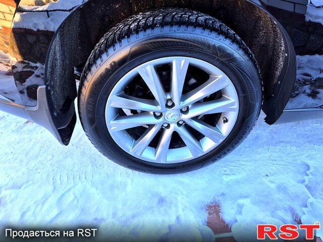 Черный Лексус РХ, объемом двигателя 3.5 л и пробегом 18200 тыс. км за 21500 $, фото 9 на Automoto.ua