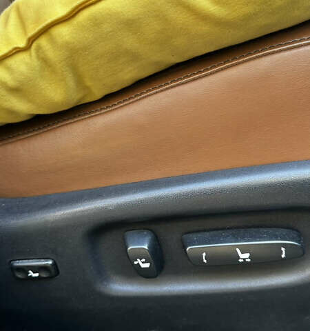 Чорний Лексус РХ, об'ємом двигуна 3.5 л та пробігом 190 тис. км за 25300 $, фото 31 на Automoto.ua