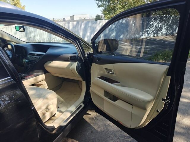 Черный Лексус РХ, объемом двигателя 3.5 л и пробегом 260 тыс. км за 18000 $, фото 8 на Automoto.ua