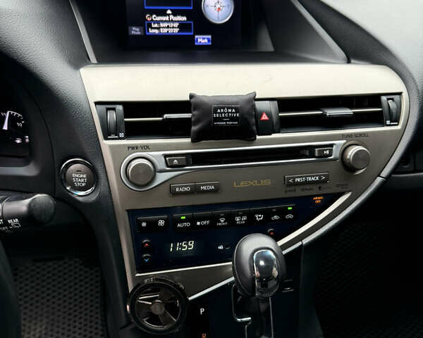 Черный Лексус РХ, объемом двигателя 3.5 л и пробегом 210 тыс. км за 18900 $, фото 13 на Automoto.ua