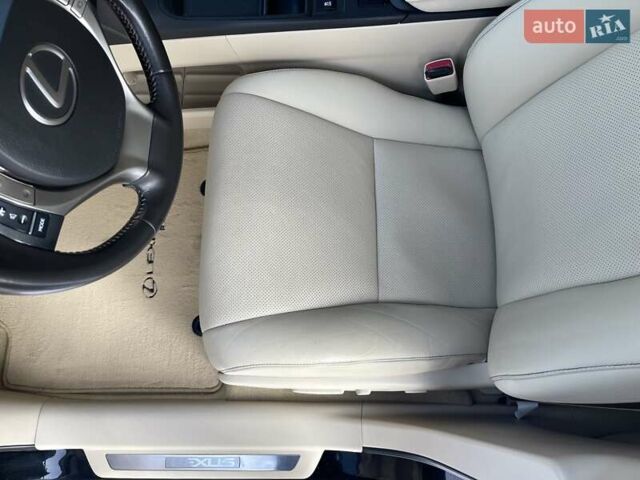 Черный Лексус РХ, объемом двигателя 2.67 л и пробегом 84 тыс. км за 21500 $, фото 47 на Automoto.ua