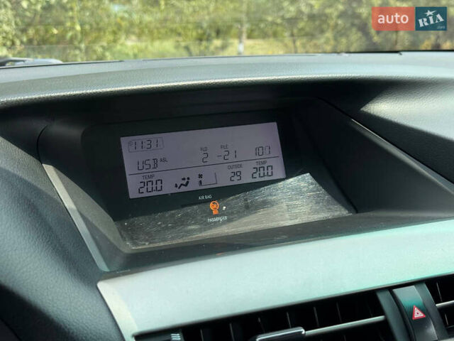 Черный Лексус РХ, объемом двигателя 2.67 л и пробегом 122 тыс. км за 19700 $, фото 47 на Automoto.ua