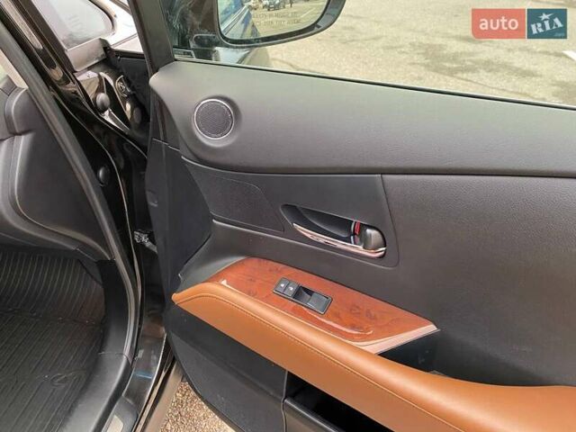 Чорний Лексус РХ, об'ємом двигуна 3.46 л та пробігом 131 тис. км за 20900 $, фото 28 на Automoto.ua