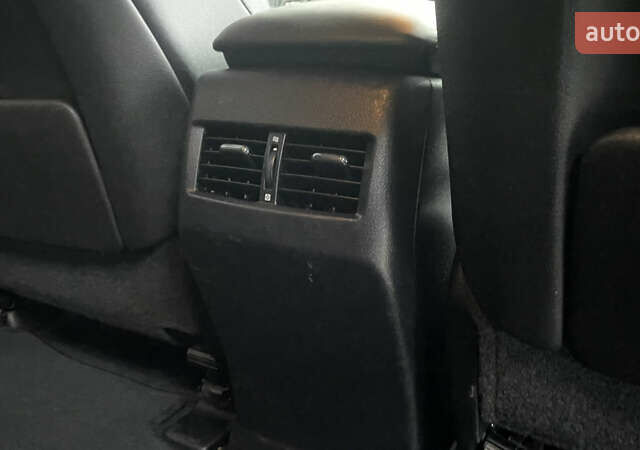 Черный Лексус РХ, объемом двигателя 3.46 л и пробегом 192 тыс. км за 18300 $, фото 11 на Automoto.ua