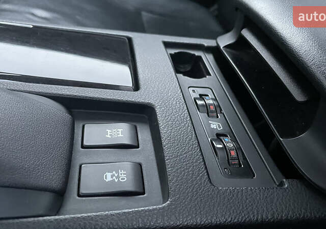 Черный Лексус РХ, объемом двигателя 3.46 л и пробегом 192 тыс. км за 18950 $, фото 33 на Automoto.ua