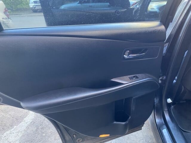 Черный Лексус РХ, объемом двигателя 3.5 л и пробегом 213 тыс. км за 19500 $, фото 16 на Automoto.ua