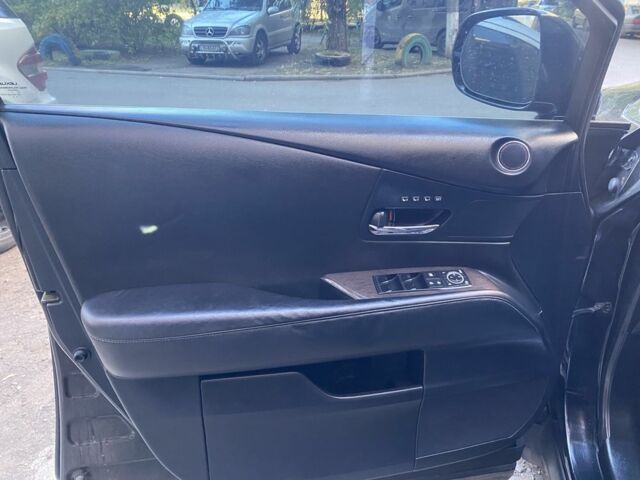 Черный Лексус РХ, объемом двигателя 3.5 л и пробегом 213 тыс. км за 19500 $, фото 13 на Automoto.ua