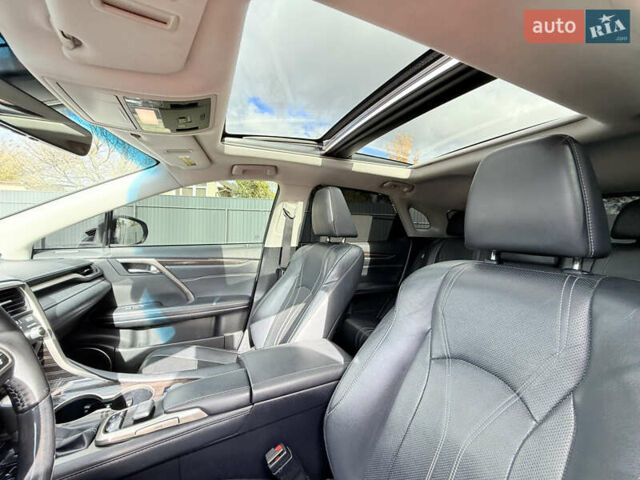 Чорний Лексус РХ, об'ємом двигуна 3.46 л та пробігом 195 тис. км за 25900 $, фото 46 на Automoto.ua