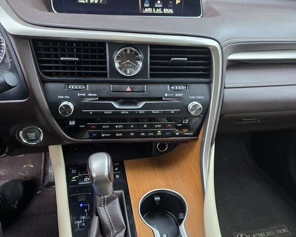 Чорний Лексус РХ, об'ємом двигуна 3.46 л та пробігом 186 тис. км за 26500 $, фото 34 на Automoto.ua