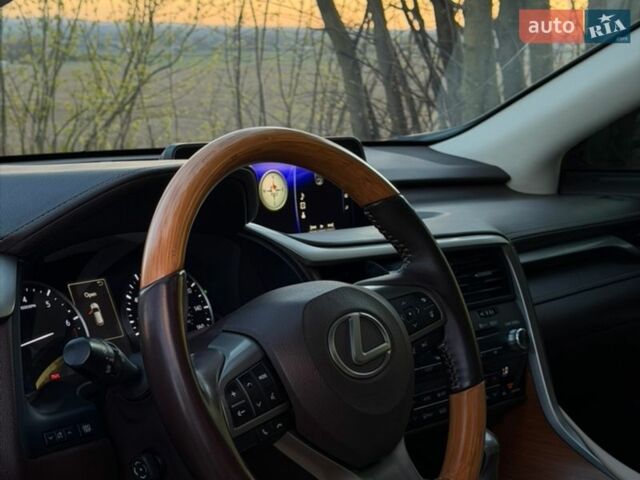 Черный Лексус РХ, объемом двигателя 3.46 л и пробегом 192 тыс. км за 31200 $, фото 24 на Automoto.ua