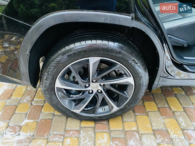 Черный Лексус РХ, объемом двигателя 3.46 л и пробегом 195 тыс. км за 26500 $, фото 19 на Automoto.ua