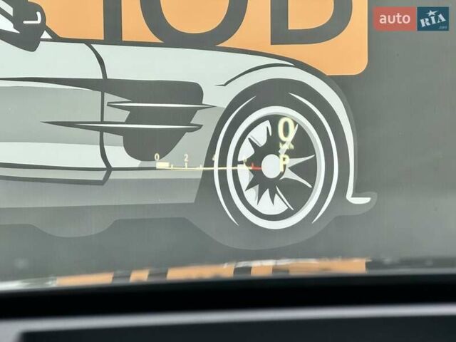 Черный Лексус РХ, объемом двигателя 3.46 л и пробегом 213 тыс. км за 28000 $, фото 18 на Automoto.ua