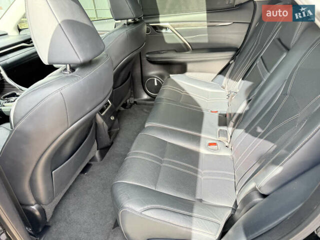 Чорний Лексус РХ, об'ємом двигуна 3.46 л та пробігом 195 тис. км за 25900 $, фото 23 на Automoto.ua