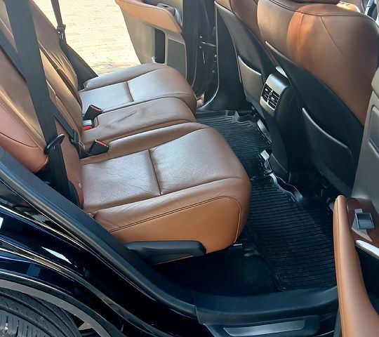 Черный Лексус РХ, объемом двигателя 3.5 л и пробегом 165 тыс. км за 23999 $, фото 11 на Automoto.ua