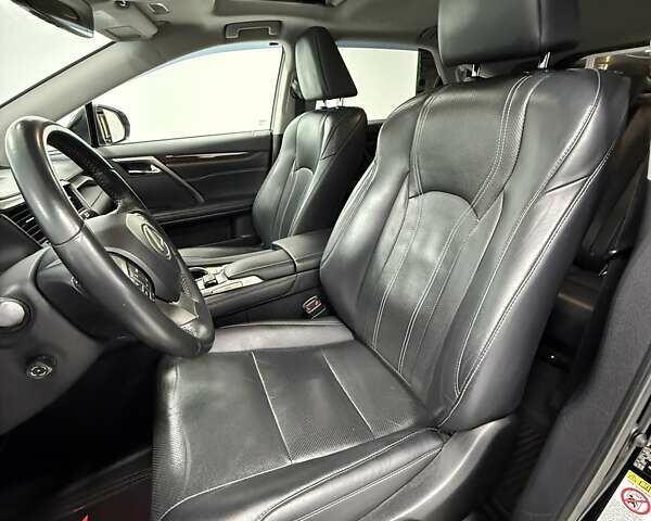 Черный Лексус РХ, объемом двигателя 3.46 л и пробегом 130 тыс. км за 29900 $, фото 20 на Automoto.ua