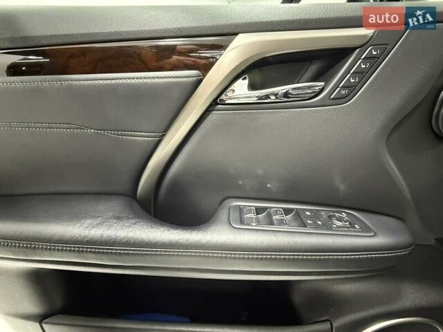 Черный Лексус РХ, объемом двигателя 3.46 л и пробегом 130 тыс. км за 29900 $, фото 22 на Automoto.ua