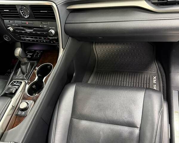 Черный Лексус РХ, объемом двигателя 3.46 л и пробегом 130 тыс. км за 32500 $, фото 24 на Automoto.ua