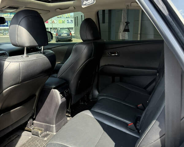 Черный Лексус РХ, объемом двигателя 3.46 л и пробегом 178 тыс. км за 21300 $, фото 12 на Automoto.ua