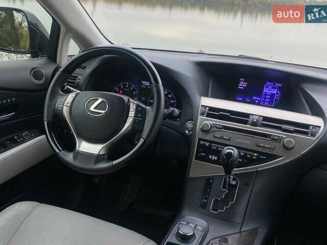 Черный Лексус РХ, объемом двигателя 3.5 л и пробегом 150 тыс. км за 25700 $, фото 16 на Automoto.ua