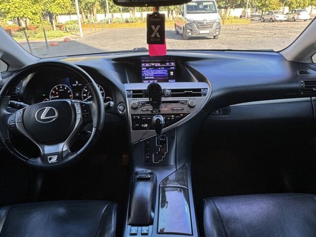 Черный Лексус РХ, объемом двигателя 3.5 л и пробегом 157 тыс. км за 19900 $, фото 1 на Automoto.ua