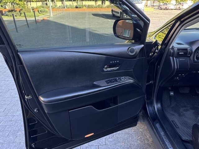 Черный Лексус РХ, объемом двигателя 3.5 л и пробегом 157 тыс. км за 19900 $, фото 5 на Automoto.ua