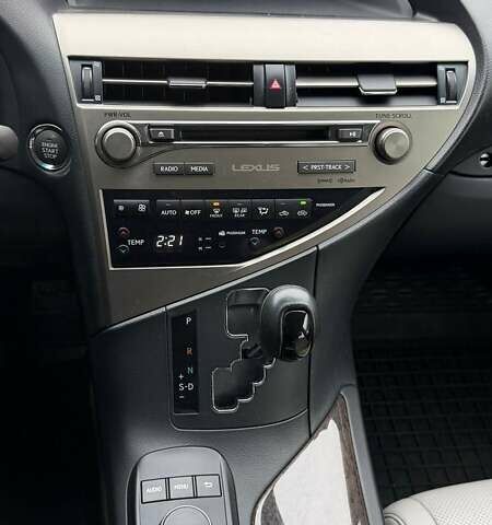 Черный Лексус РХ, объемом двигателя 3.46 л и пробегом 150 тыс. км за 22999 $, фото 13 на Automoto.ua