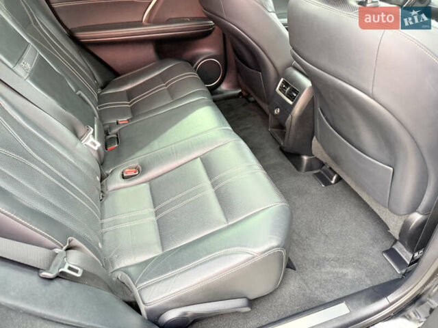 Чорний Лексус РХ, об'ємом двигуна 3.46 л та пробігом 195 тис. км за 25900 $, фото 35 на Automoto.ua