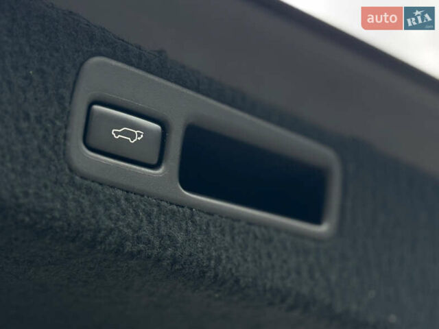 Чорний Лексус РХ, об'ємом двигуна 3.46 л та пробігом 125 тис. км за 22900 $, фото 47 на Automoto.ua