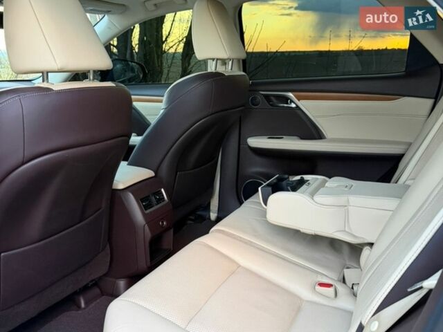 Черный Лексус РХ, объемом двигателя 3.46 л и пробегом 192 тыс. км за 31200 $, фото 32 на Automoto.ua