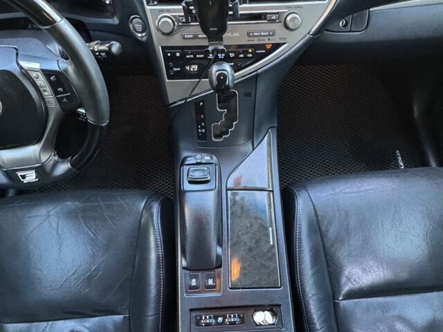 Черный Лексус РХ, объемом двигателя 3.5 л и пробегом 157 тыс. км за 19900 $, фото 6 на Automoto.ua