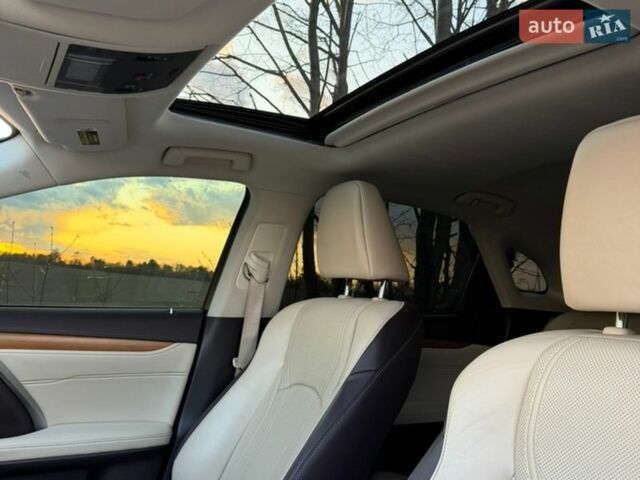 Черный Лексус РХ, объемом двигателя 3.46 л и пробегом 192 тыс. км за 31200 $, фото 23 на Automoto.ua