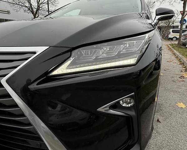 Черный Лексус РХ, объемом двигателя 3.46 л и пробегом 194 тыс. км за 34100 $, фото 7 на Automoto.ua