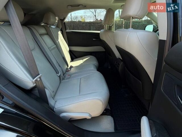Черный Лексус РХ, объемом двигателя 3.46 л и пробегом 150 тыс. км за 21999 $, фото 33 на Automoto.ua