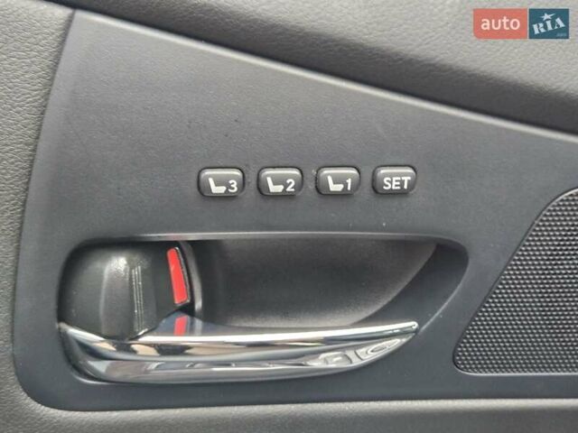 Лексус РХ 2015 у Києві на Automoto.ua Чорний Лексус РХ, об'ємом двигуна 3.5 л та пробігом 194 тис. км за 22900 $, фото 17 на Automoto.ua