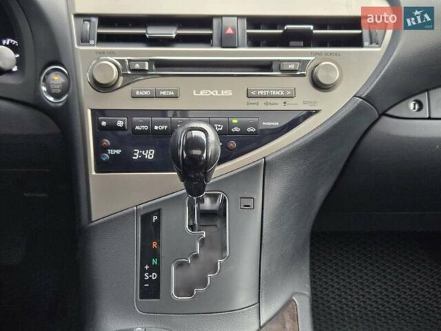 Лексус РХ 2015 у Києві на Automoto.ua Чорний Лексус РХ, об'ємом двигуна 3.5 л та пробігом 194 тис. км за 22900 $, фото 24 на Automoto.ua