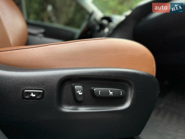 Чорний Лексус РХ, об'ємом двигуна 3.46 л та пробігом 125 тис. км за 22900 $, фото 39 на Automoto.ua