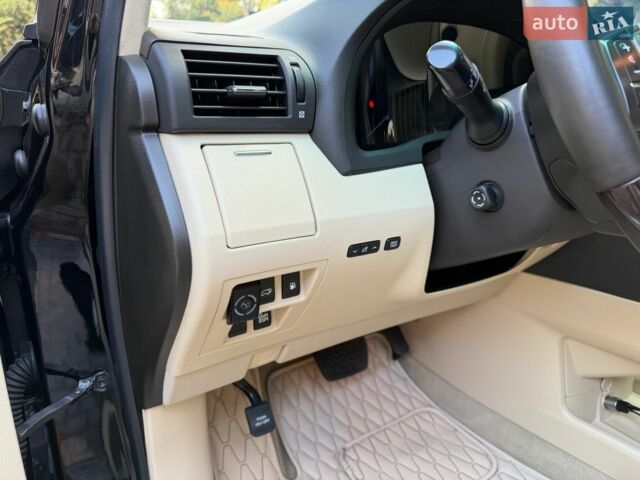 Черный Лексус РХ, объемом двигателя 3.46 л и пробегом 189 тыс. км за 21500 $, фото 24 на Automoto.ua
