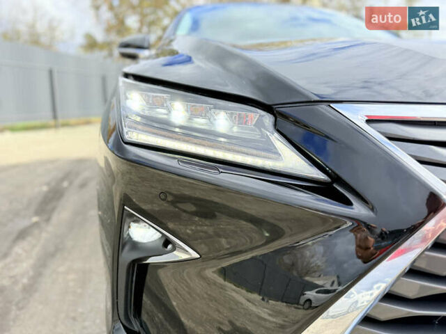 Чорний Лексус РХ, об'ємом двигуна 3.46 л та пробігом 195 тис. км за 25900 $, фото 12 на Automoto.ua