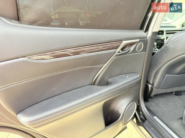 Чорний Лексус РХ, об'ємом двигуна 3.46 л та пробігом 195 тис. км за 25900 $, фото 26 на Automoto.ua