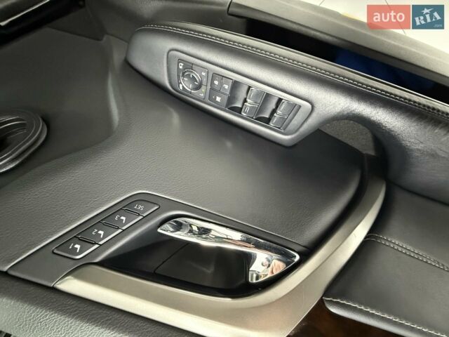 Черный Лексус РХ, объемом двигателя 3.46 л и пробегом 130 тыс. км за 26900 $, фото 23 на Automoto.ua