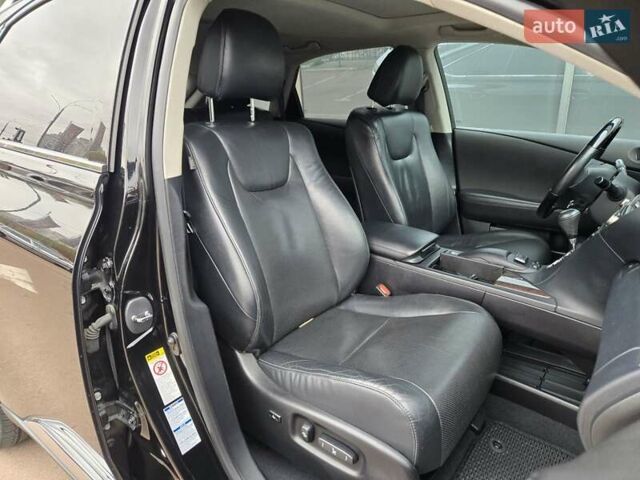 Лексус РХ 2015 у Києві на Automoto.ua Чорний Лексус РХ, об'ємом двигуна 3.5 л та пробігом 194 тис. км за 22900 $, фото 10 на Automoto.ua
