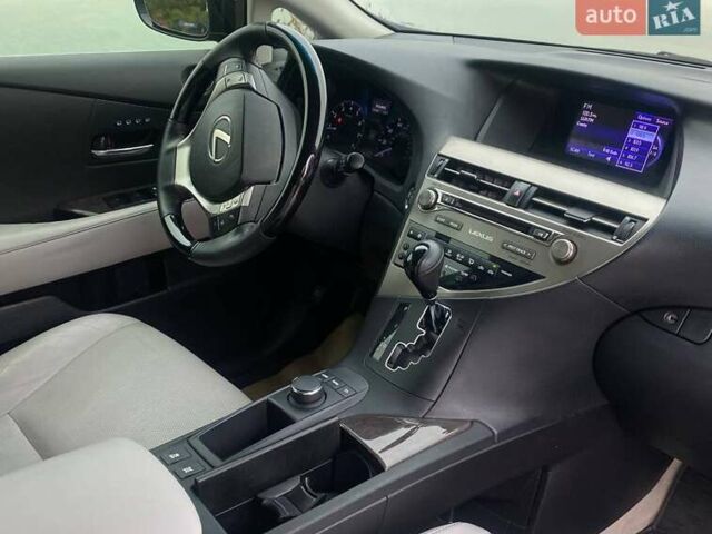Черный Лексус РХ, объемом двигателя 3.5 л и пробегом 150 тыс. км за 25700 $, фото 14 на Automoto.ua