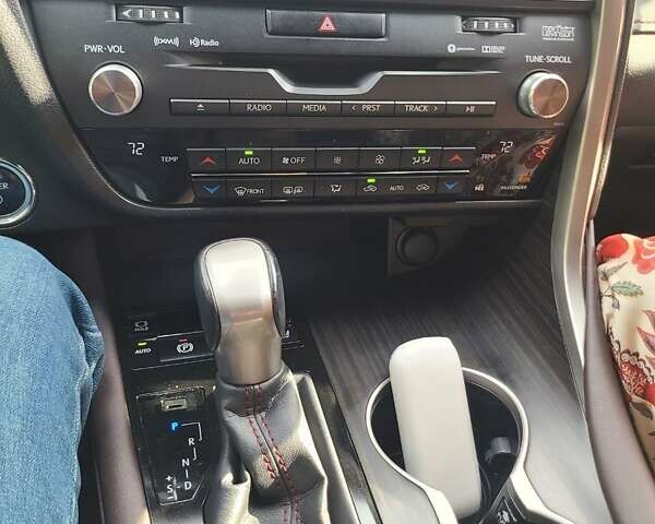 Черный Лексус РХ, объемом двигателя 3.46 л и пробегом 122 тыс. км за 35000 $, фото 12 на Automoto.ua