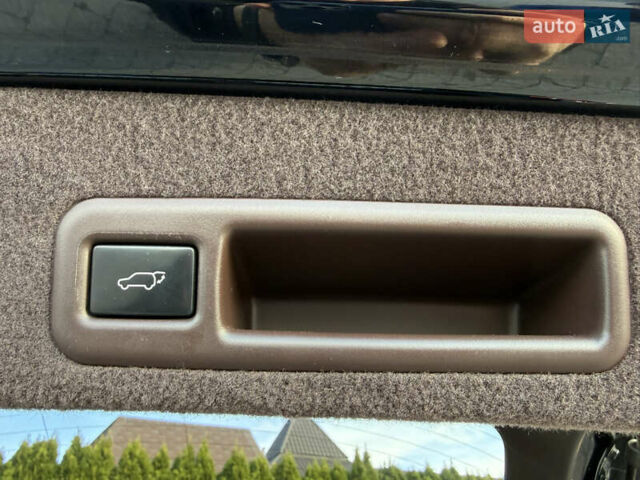 Чорний Лексус РХ, об'ємом двигуна 2 л та пробігом 89 тис. км за 33500 $, фото 64 на Automoto.ua