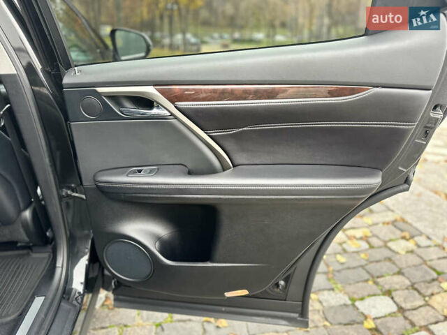 Чорний Лексус РХ, об'ємом двигуна 3.46 л та пробігом 176 тис. км за 26900 $, фото 36 на Automoto.ua