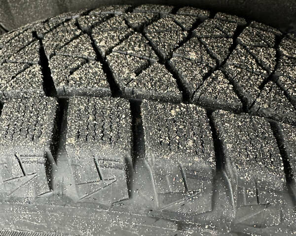 Чорний Лексус РХ, об'ємом двигуна 2 л та пробігом 87 тис. км за 34900 $, фото 33 на Automoto.ua