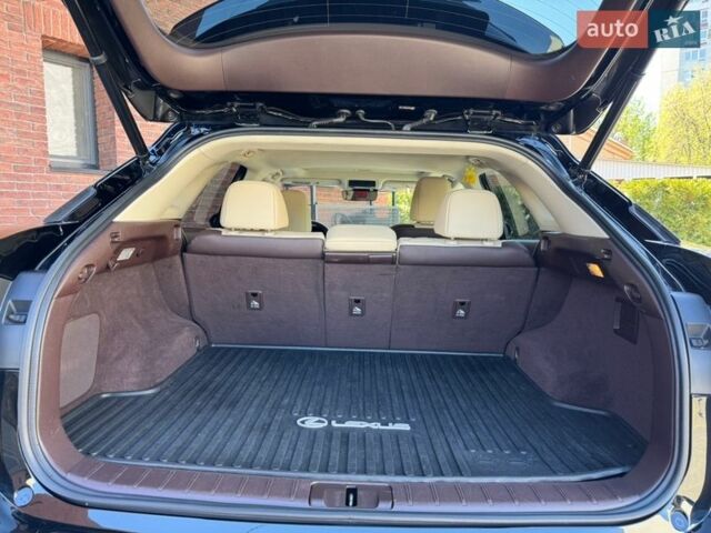Черный Лексус РХ, объемом двигателя 3.46 л и пробегом 212 тыс. км за 30000 $, фото 42 на Automoto.ua